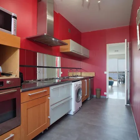 Apartment Superbe De 3 Pieces Renove Avec Vue