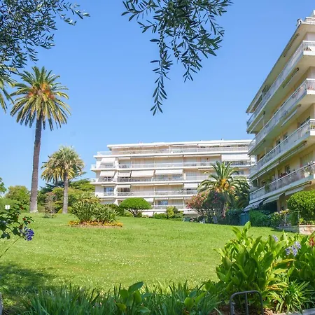 Apartment Superbe De 3 Pieces Renove Avec Vue